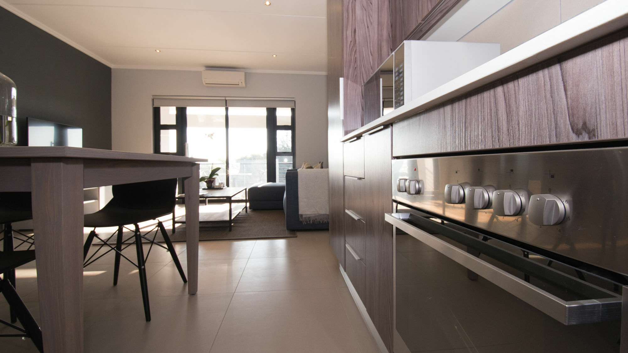Odyssey Luxury Apartments - Back Up Generator Johannesburg Buitenkant foto